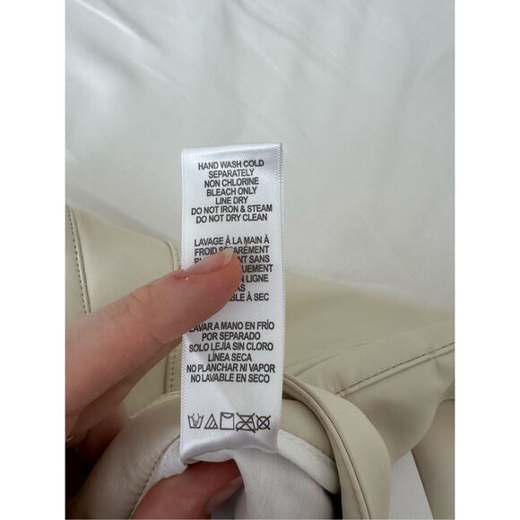 NWT GOOD AMERICAN Faux Leather PantsSz 6/29  Color Bone001 - Picture 9 of 10